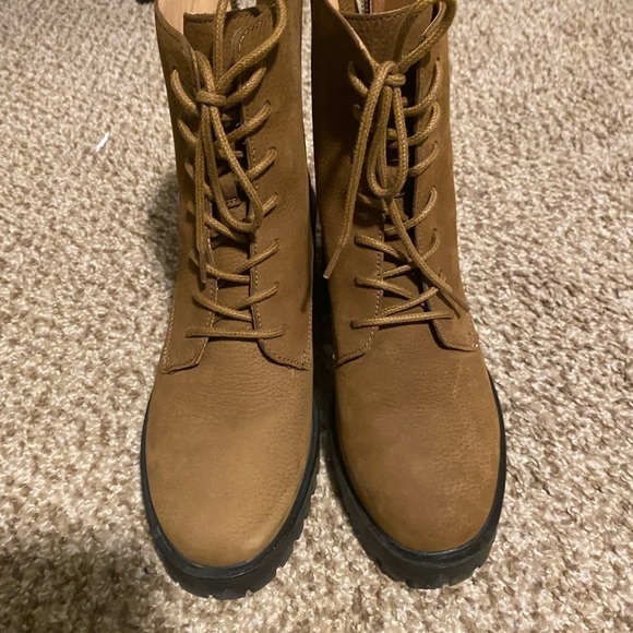 Madewell Bradley lug sole lace up boot - Picture 2 of 8